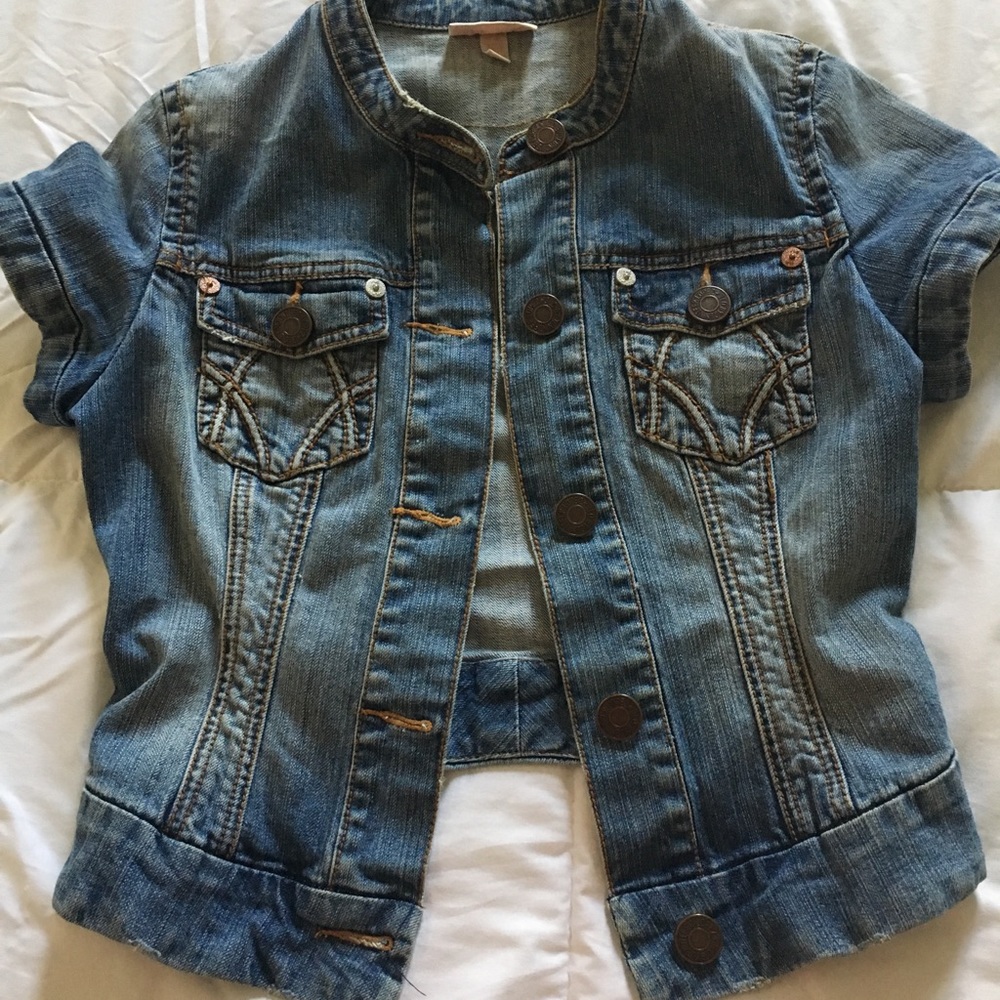 JLO short sleeve jean jacket